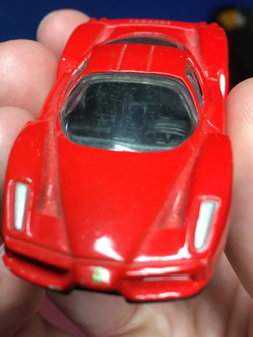Hot Wheels Red Enzo Ferrari ( 2002 ) and P4